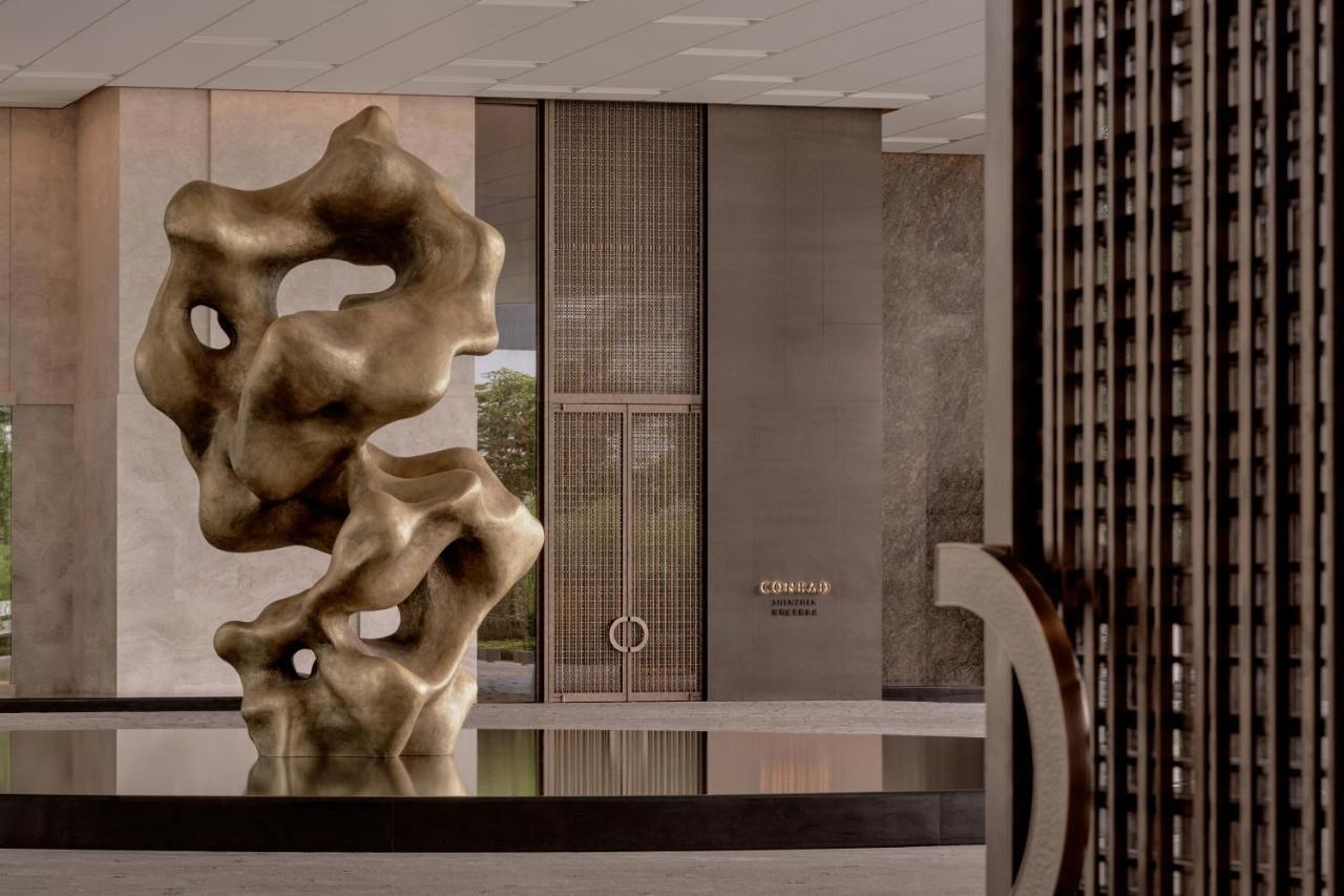 Conrad Shenzhen, The First Art Museum Hotel In Greater Bay Area With The Stunning Bay And Sunset View In The Hotel Terrace Bagian luar foto